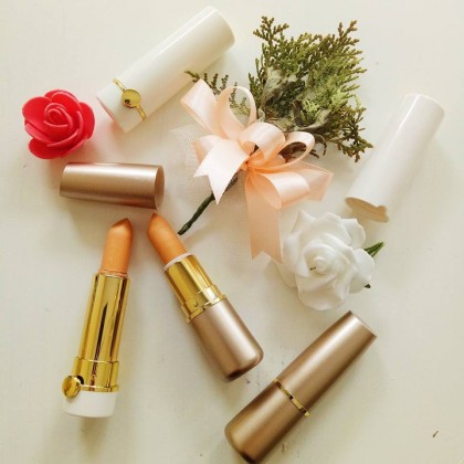 (Ready in melaka) Natural Lipstick - Change Color Lips Tone (HM0027)