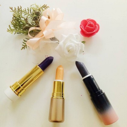(Ready in melaka) Natural Lipstick - Change Color Lips Tone (HM0027)